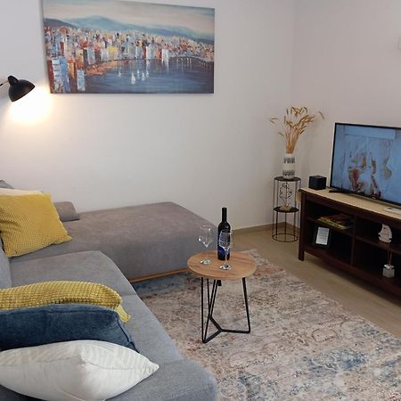 Rosa Mystica Apartment โตรกีร์ ภายนอก รูปภาพ