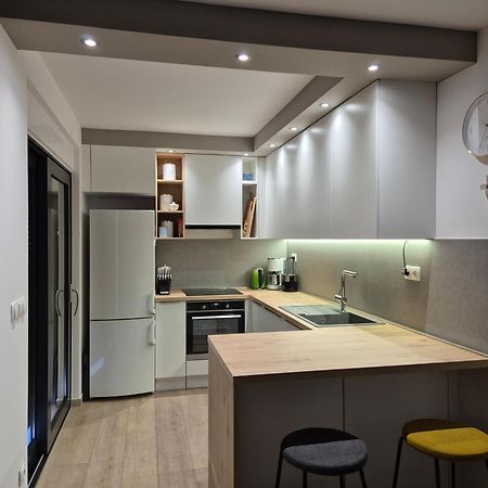 Rosa Mystica Apartment โตรกีร์ ภายนอก รูปภาพ